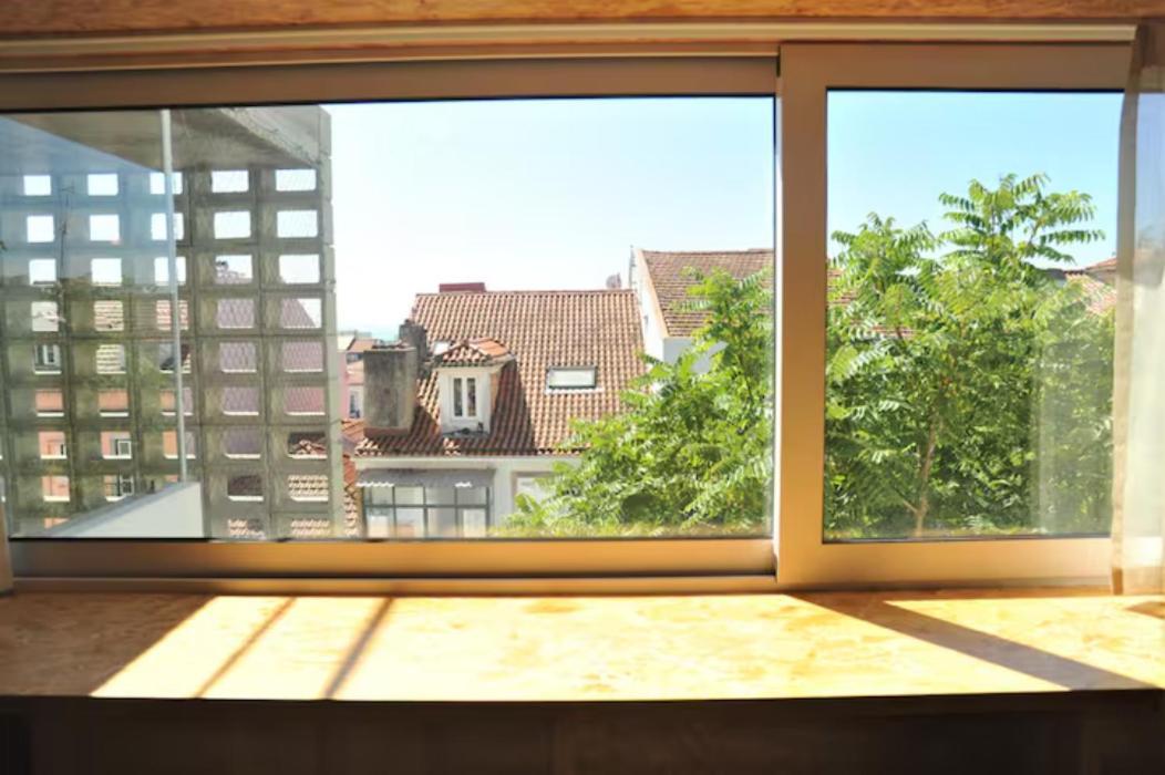 Madragoa Modern Apartments Lisbon Exterior photo